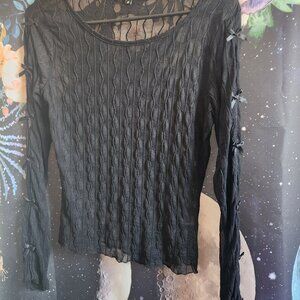 (Ross) mesh top with bow sleeves size medium